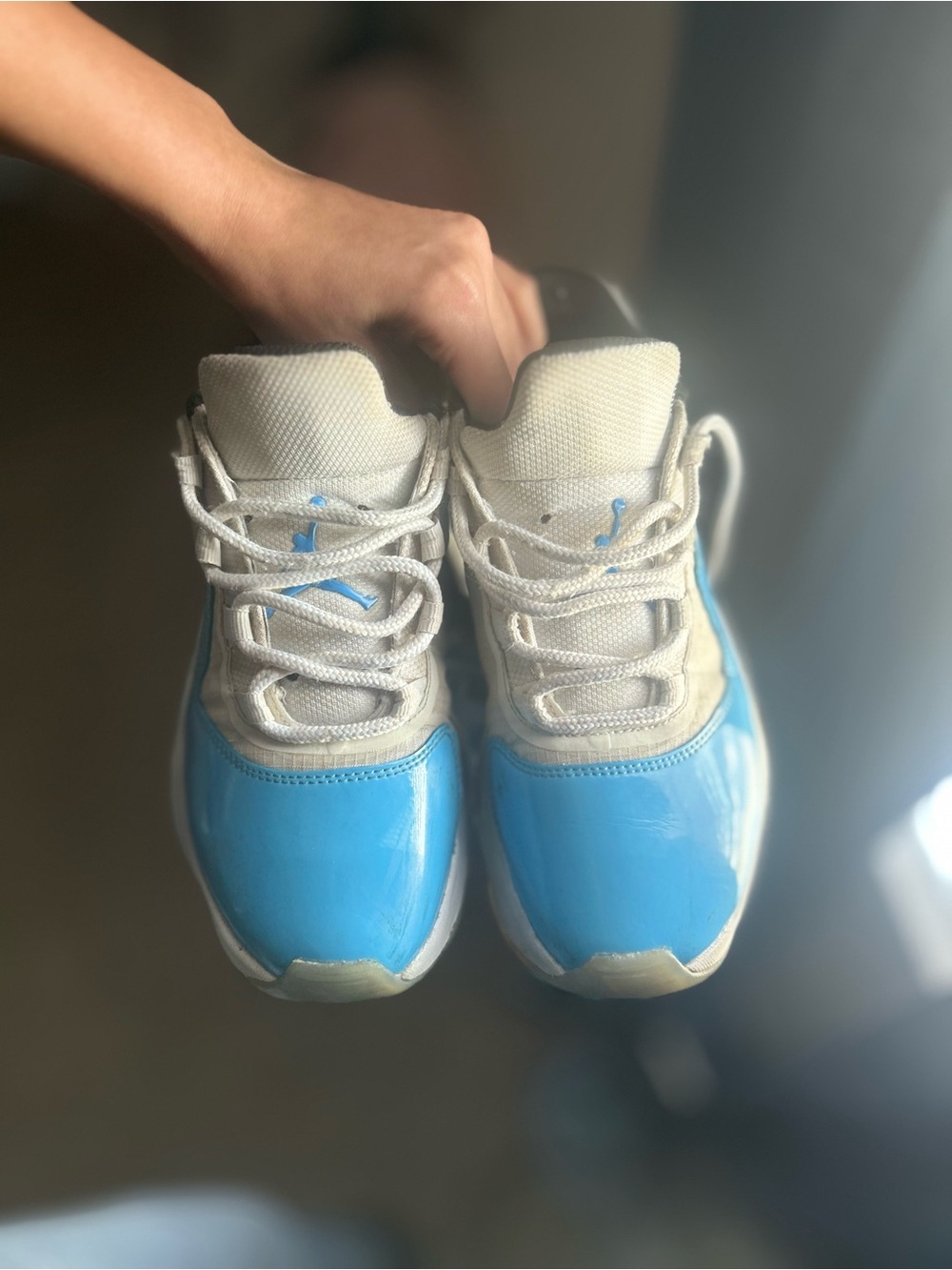 Jordan Air Jordan 11 Retro Low "University Blue" Kids' Blue & White Sneakers